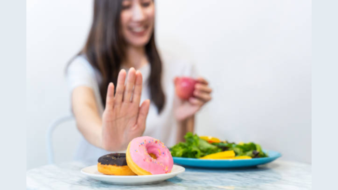 natural ways to reduce sugar cravings safely